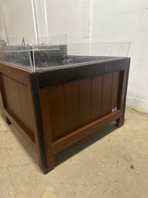 "CMS" 2 SECTION GRAB & GO OPEN AIR REFRIGERATED PRODUCE DISPLAY MERCHANDISER - Second Life - Equipment - collection_name