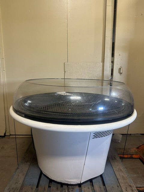 HUSSMANN HEAVY DUTY COMMERCIAL ROUND ISLAND OPEN PRODUCE DISPLAY MERCHANDISER ON CASTER REFRIGERATED - Bargains R Ours - #collection_name#