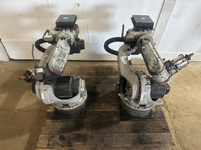 ***LOT OF 2***"YASKAWA MOTOMAN"SSF 2000 YR - SSF6 - A00 H.D INDUSTRIAL ROBOTIC ARM (MASS 130KG) - Second Life - Equipment - collection_name