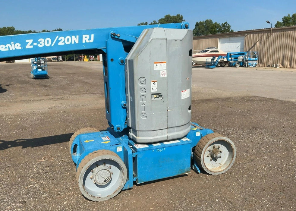 2014 Genie Z-30/20N RJ Electric Articulating Boom Lift 507 hrs, 30' H, will ship - Second Life-Equipment-collection_name