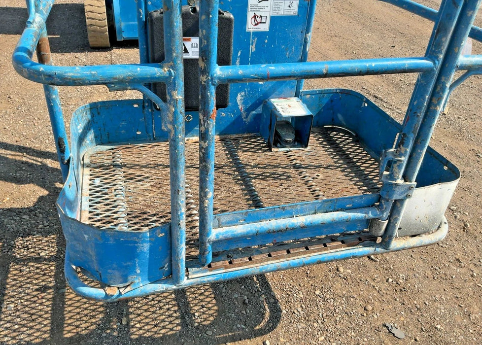 2014 Genie Z-30/20N RJ Electric Articulating Boom Lift 507 hrs, 30' H, will ship - Second Life-Equipment-collection_name