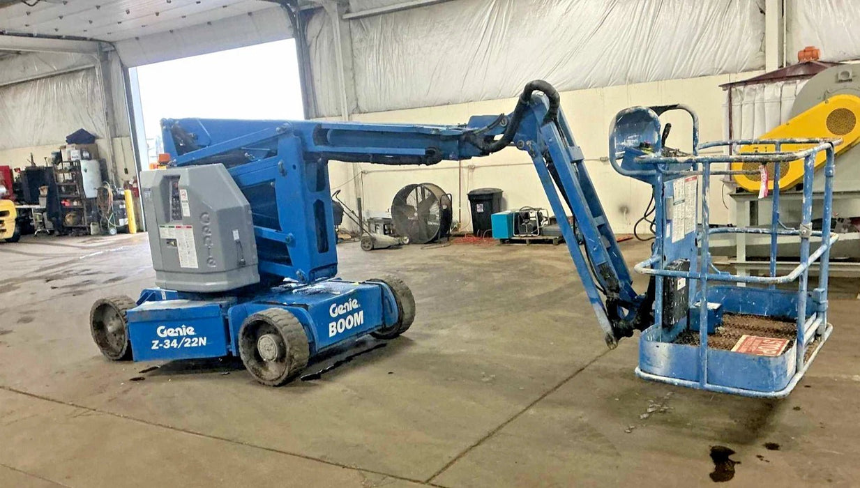 2015 Genie Z - 34/22N Electric Articulated Boom Lift, 457 hrs, 34' H - Second Life - Equipment - collection_name