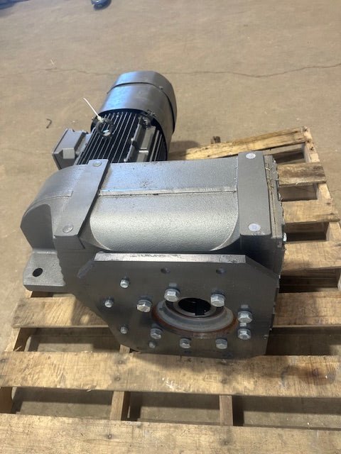 2021 SEW - EURODRIVE FAZ97 DRL160M4BE20HR/TF/EG7S/AL PARALLEL SHAFT HELICAL GEARMOTOR - Second Life - Equipment - collection_name