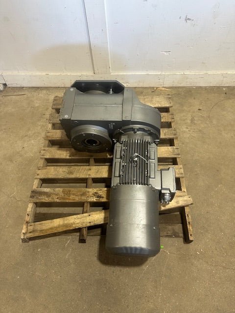 2021 SEW - EURODRIVE FAZ97 DRL160M4BE20HR/TF/EG7S/AL PARALLEL SHAFT HELICAL GEARMOTOR - Second Life - Equipment - collection_name