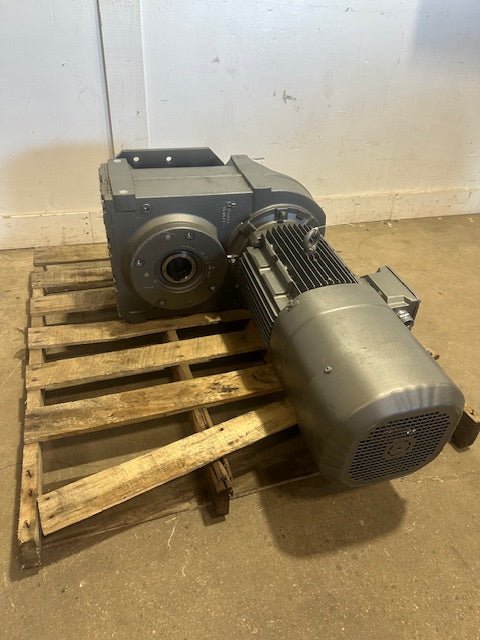 2021 SEW - EURODRIVE FAZ97 DRL160M4BE20HR/TF/EG7S/AL PARALLEL SHAFT HELICAL GEARMOTOR - Second Life - Equipment - collection_name