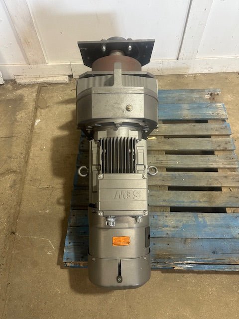 2021 SEW - EURODRIVE FAZ97 DRL160M4BE20HR/TF/EG7S/AL PARALLEL SHAFT HELICAL GEARMOTOR - Second Life - Equipment - collection_name