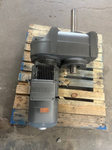 2021 SEW - EURODRIVE FAZ97 DRL160M4BE20HR/TF/EG7S/AL PARALLEL SHAFT HELICAL GEARMOTOR - Second Life - Equipment - collection_name