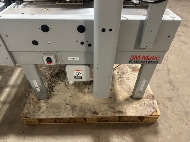 3M MATIC 700RKS TYPE 40800 120V RANDOM CASE TAPER IN SEALERS AND SEALING MACHINE - Second Life - Equipment - collection_name