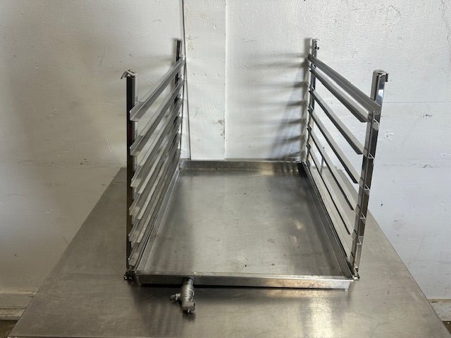 6 PANS RACK HOLDERS AND GREASE PAN FOR RATIONAL OVEN MODEL SCC62 COMBI OVEN(OEM) - Second Life - Equipment - collection_name