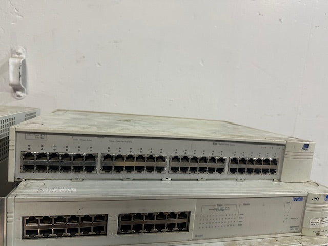 LOT OF 6 3CON SUPERSTACK 24 CHANNEL STACKABLE SWITCHES