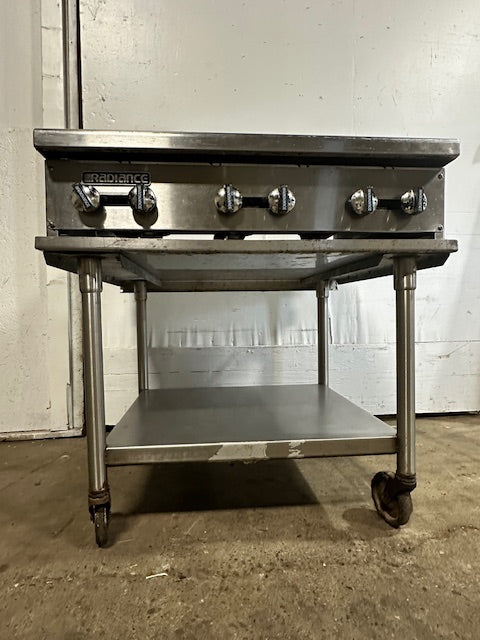 "RADIANCE "N GAS 36"W 6 BURNER HOTPPLATE ON ROLLING TABLE STAND,37"H x 30 1/8"D