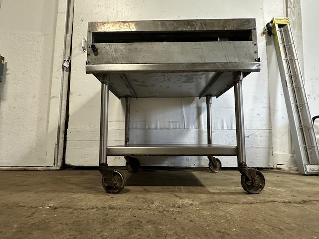"RADIANCE "N GAS 36"W 6 BURNER HOTPPLATE ON ROLLING TABLE STAND,37"H x 30 1/8"D