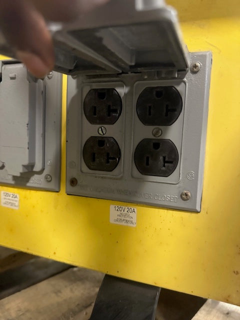 **LOT OF 2** Ericson 1068 magnum series power Distribution center, power box