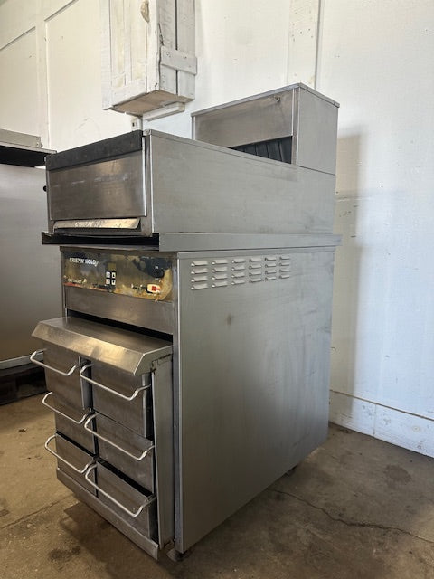 "CARTER-HOFFMANN" VERTICAL CRISP N' HOLD COMMERCIAL HOT FOOD HOLDING CABINET