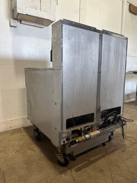 "PITCO MODEL SSH55" N GAS COMMERCIAL DEEP FRYER ON CASTER 50LBS,80000 BTU