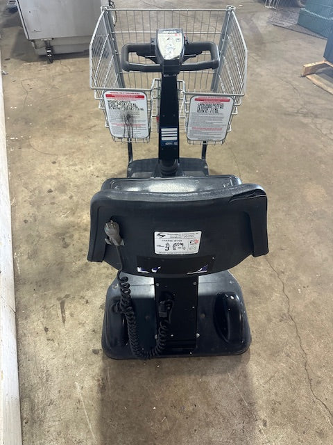 "AMIGO" HANDICAP/SHOPPING CART RECHARABLE 500LB MAX W/ *NEW BATTERY