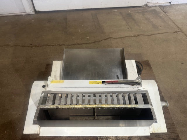 "ANETS MDR-6C"COMMERCIAL DOUBLE PASS DOUGH ROLLER (COUNTER TOP) 1PH, 115V