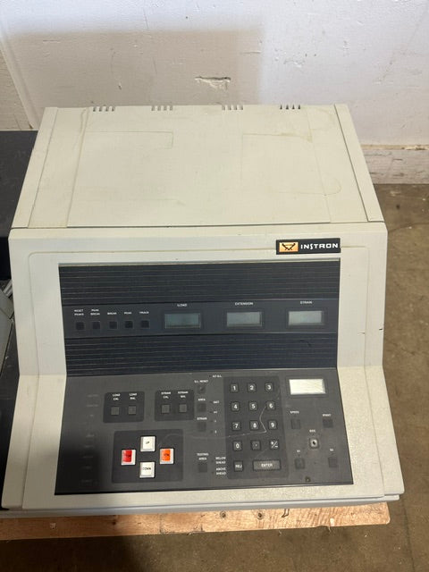 "INSTRON 4302" ELECTROMECHANCIAL UNIVERSAL TESTING MACHINE, HIGH  LOW, 120V