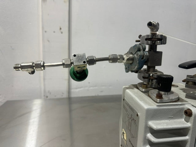 LEYBOLD-HERAEUS S2A TRIVAC ROTARY VANE VACUUM PUMP