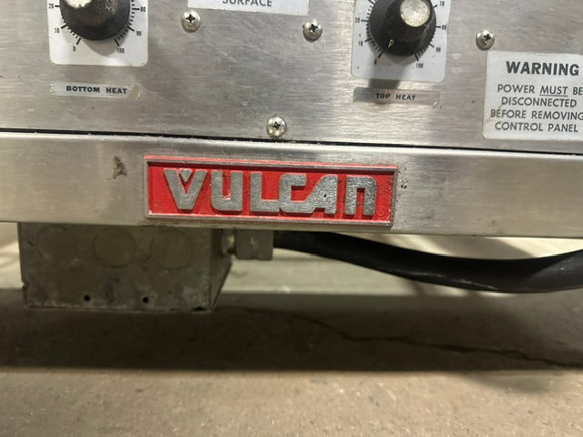 *MECHANICS SPECIAL* VULCAN CB1824E COUNTERTOP 208V 1PH ELECTRIC CHARBROILER