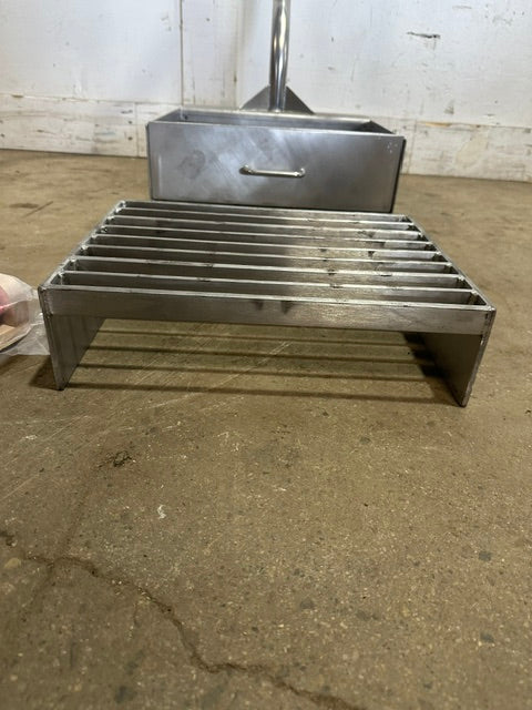 H.D S Steel Outdoor Boot Brush  Mud Scraper Station w/ New scraper on casters