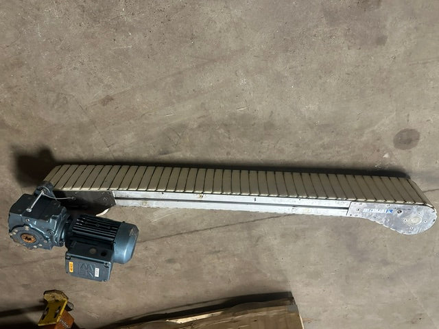 STAINLESS STEEL CLEATED FLEX-WALL BELT CONVEYOR 6 1/8"W x 60"L