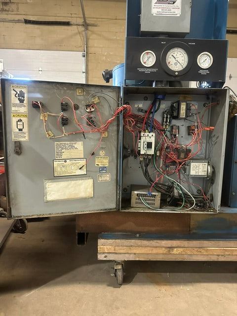 "QUINCY QSVB25ANN2C" industrial rotary screw vacuum pump system, 32929 hr