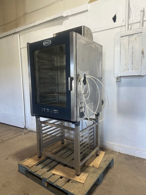 UNOX NATURAL GAS DIGITAL COMBINATION OVEN STEAMER ON STAND 4 RACKS 4 SHELVES