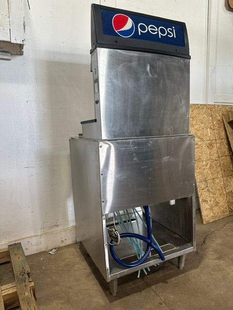 "CORNELIUS CB2323AK6"COMMERCIAL 6 HEADS SODA MACHINE W/ ICE BIN