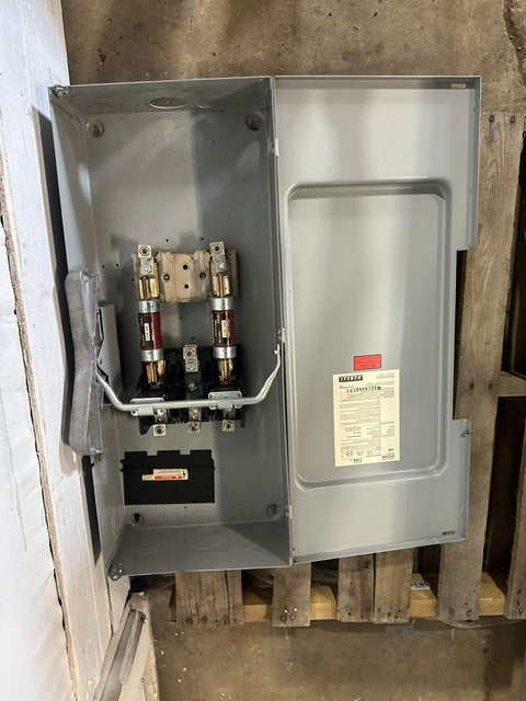 **LOT OF 2** SQUARE D MHC56S E2 SERIE AND MURRAY SAFETY SWITCHES