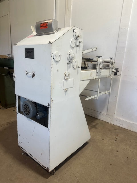 "ACME 8"COMMERCIAL DOUGH ROLLER SHEETER WITH 12"W PRESS PLATES, 115V 1PH