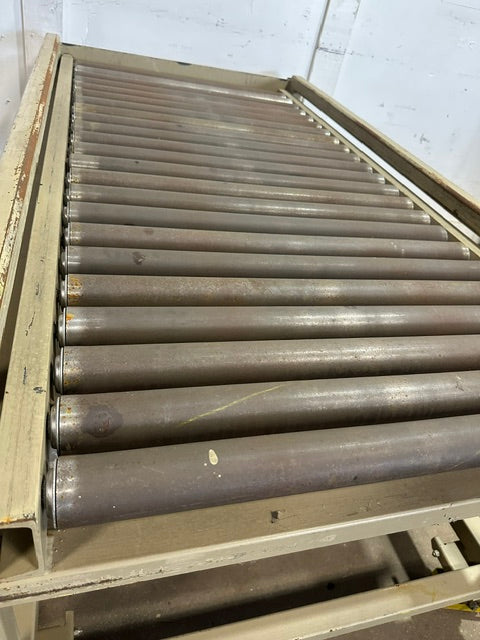 H.D INDUSTRIAL PALLET CONVEYOR/ROLLER CONVEYOR ON CASTERS, 32"H x 75"L x 45"W