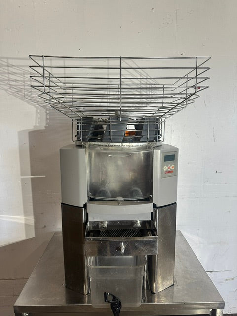 ZUMMO Z14C 110V H.D COMMERCIAL S.S AUTOMATIC CITRUS JUICER MACHINE ON SERVICE CABINET