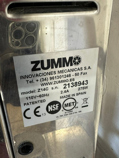 ZUMMO Z14C 110V H.D COMMERCIAL S.S AUTOMATIC CITRUS JUICER MACHINE ON SERVICE CABINET