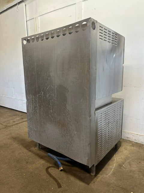"CLEVELAND 42CKGM200" COMMERCIALN GAS DOUBLE STACK STEAMER W/ 6 GAL KETTLE