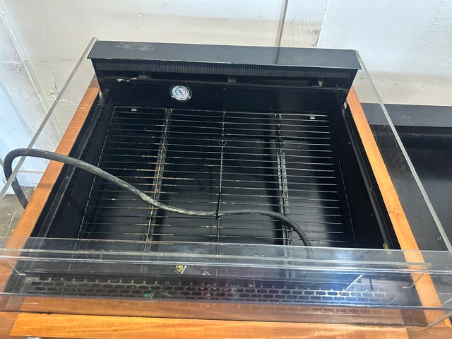 SOUTHERN CASE ARTS 2 SECTION REFRIGERATED PRODUCE MERCHANDISER Model: SARBIN02