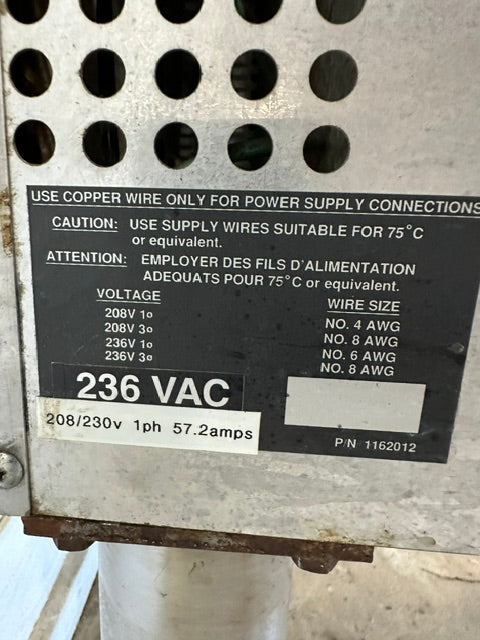"SOUTHBEND" H.D COMMERCIAL ELECTRIC CONVECTION OVEN ON LEGS, 208/230V 1PH