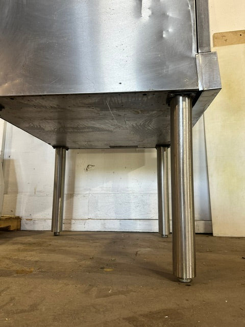"SOUTHBEND" H.D COMMERCIAL ELECTRIC CONVECTION OVEN ON LEGS, 208/230V 1PH