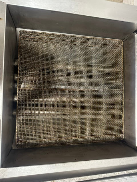 H.D COMMERCIAL 24"x24" LP DONUT FRYER ON CASTERS