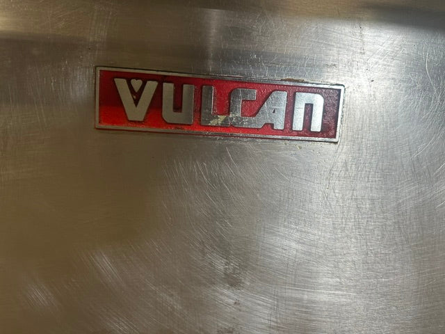 "VULCAN 24L" H.D COMMERCIAL NATURAL GAS 4 BURNER STOVE WITH OVEN