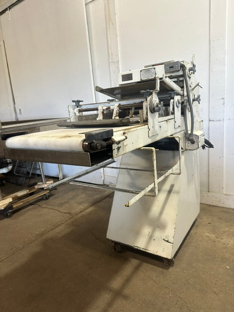 "ACME 8"COMMERCIAL DOUGH ROLLER SHEETER WITH 12"W PRESS PLATES, 115V 1PH