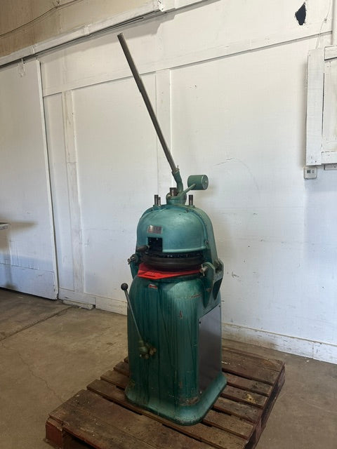 "ERIKA II-36-T1G"H.D COMMERCIAL DOUGH DIVIDER SEMI ROUNDER 36 PARTS