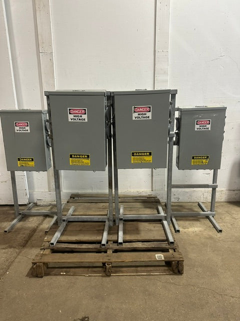 LOT OF 4** Hubbell portable power Distribution Box, Temporary Power Box