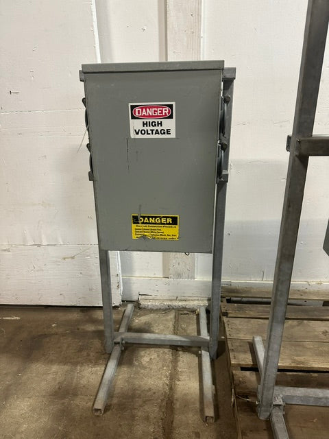 LOT OF 4** Hubbell portable power Distribution Box, Temporary Power Box