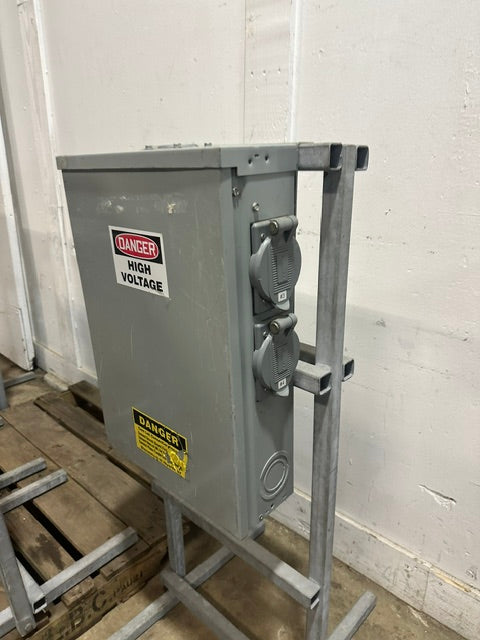 LOT OF 4** Hubbell portable power Distribution Box, Temporary Power Box