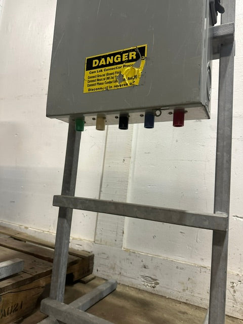 LOT OF 4** Hubbell portable power Distribution Box, Temporary Power Box