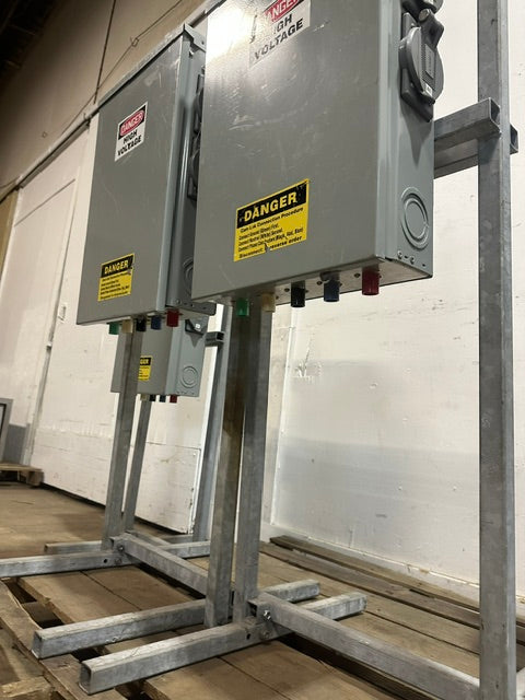 LOT OF 4** Hubbell portable power Distribution Box, Temporary Power Box