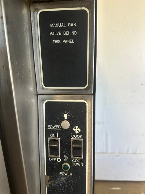 "GARLAND"H.D COMMERCIAL NATURAL GAS CONVECTION OVEN WITH RACKS