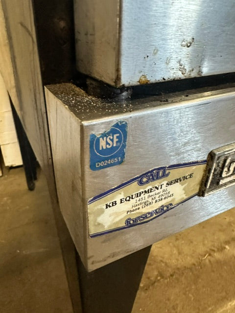 "GARLAND"H.D COMMERCIAL NATURAL GAS CONVECTION OVEN WITH RACKS