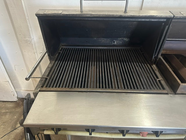 "MAGICATER" MOBILE COMMERCIAL N GAS OUTDOOR BBQ  GRILL W/ 8 BURNERS